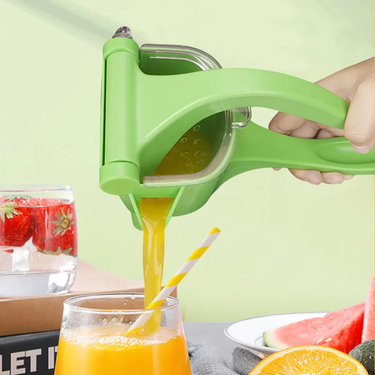 Green Handheld Manual Juicer – Easy Squeeze for Fruits & Veggies!